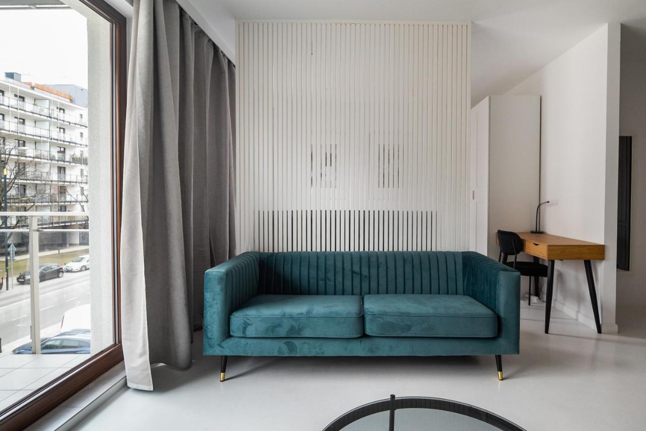 Wola Artistic Designer Апартаменти